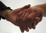 mano nella mano